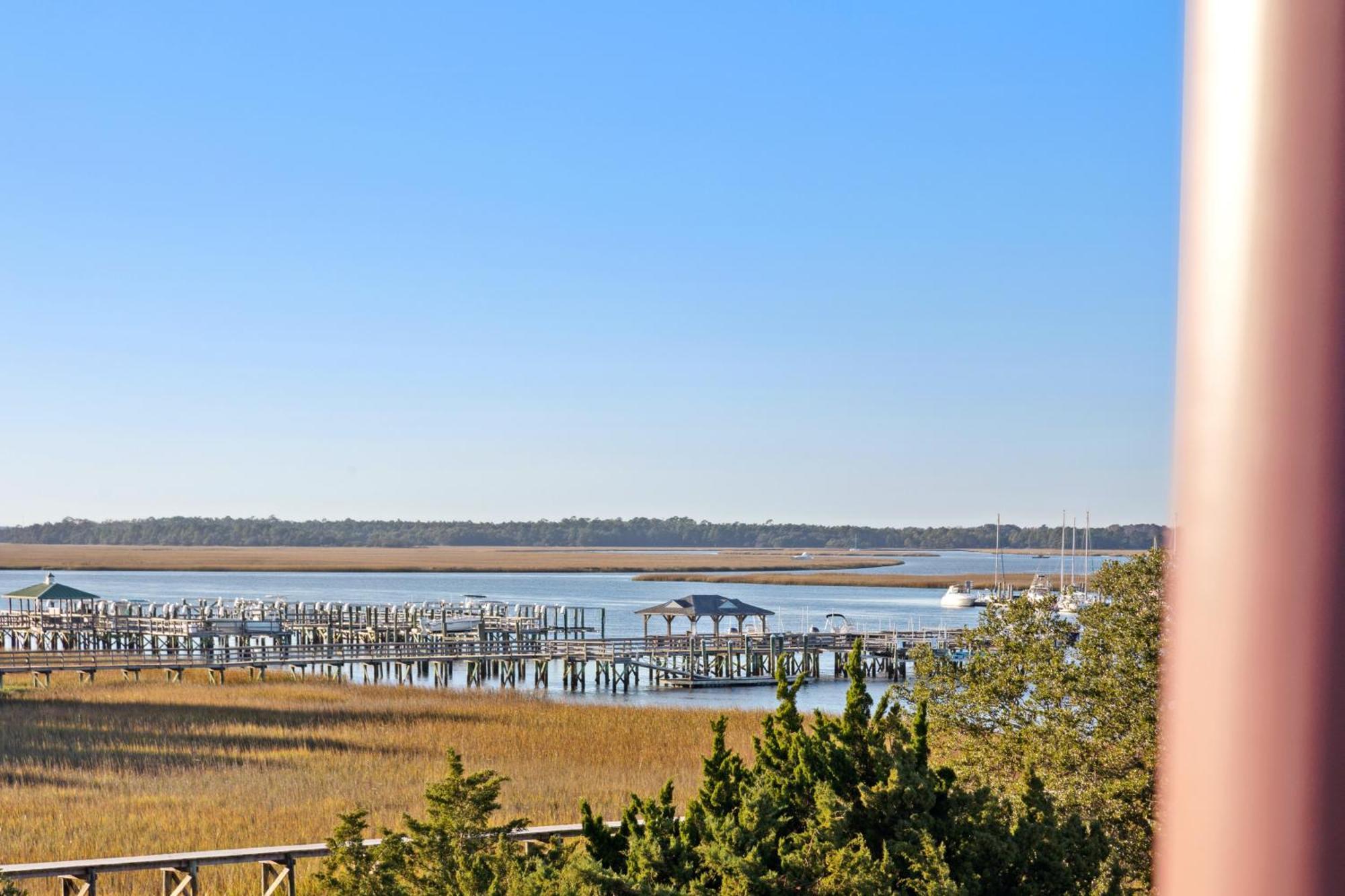 Hotel Folly With Marsh And Sunset Views Фоли Бийч Екстериор снимка